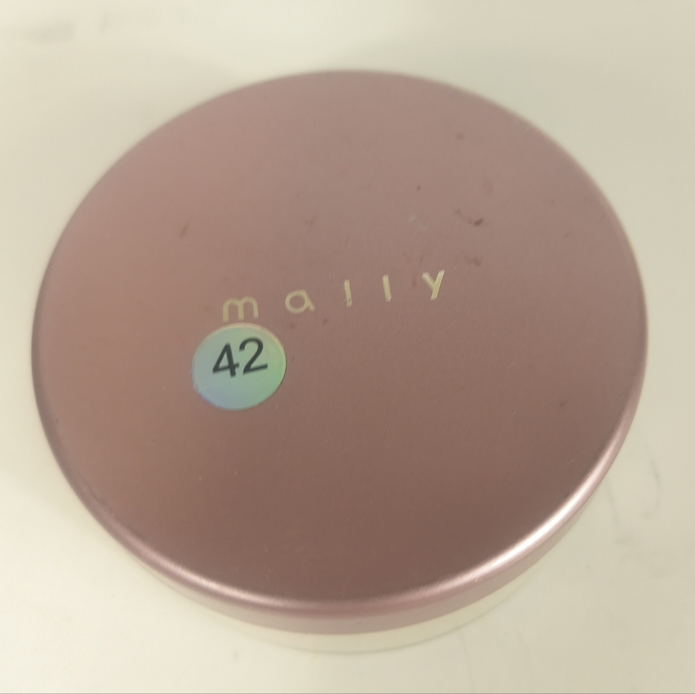 Mally Beauty Poreless Perfection Skin Finisher Fair Light Powder New